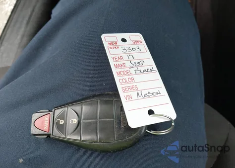 2017 Jeep Cherokee Altitude Fwd z USA, uszkodzony, nr VIN 1C4PJLAB1HW641096